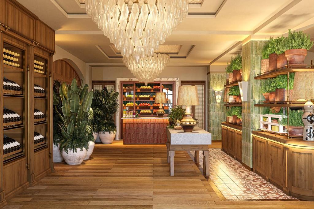 The St. Regis Mardavall Mallorca Resort