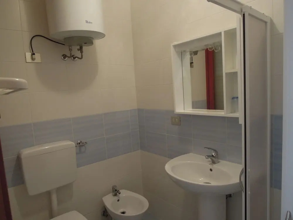 "adorable Flat With Large Terrace Overlooking the Sea"