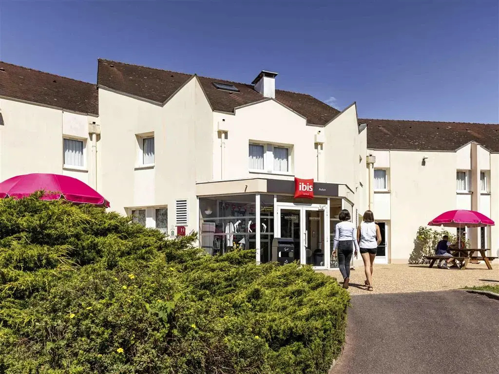 Ibis budget Montceau Les Mines 2*