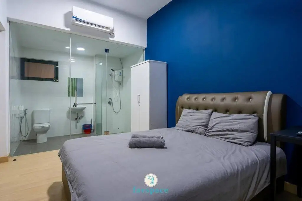 Lovely 4-bedroom condo with pool for 6 pax - Cheras