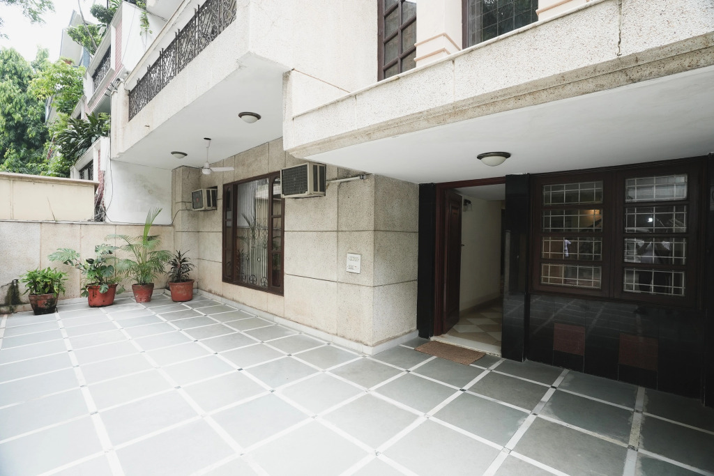 Mintstar Apartment And Suites