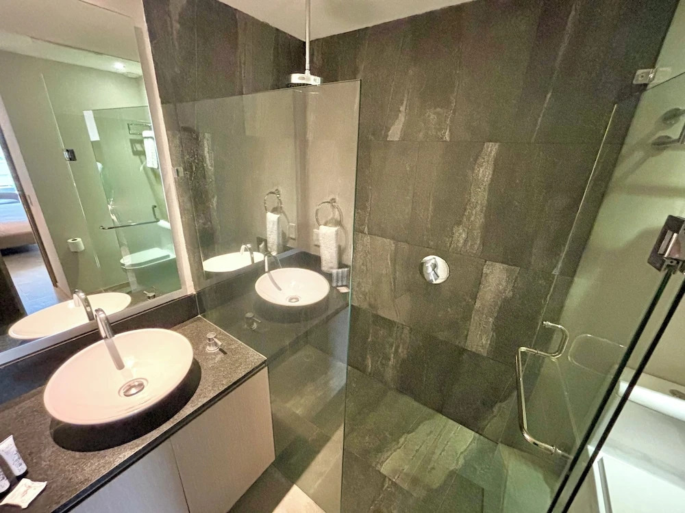 Luxury Condo Paradox Santa Fe By Bamboo Executive