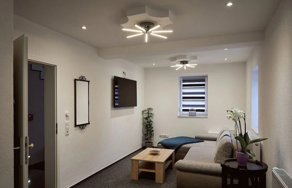 ai-Boardinghouse