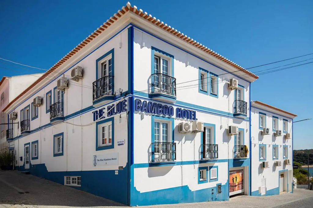 Blue Bamboo Hotel - Duna Parque Group
