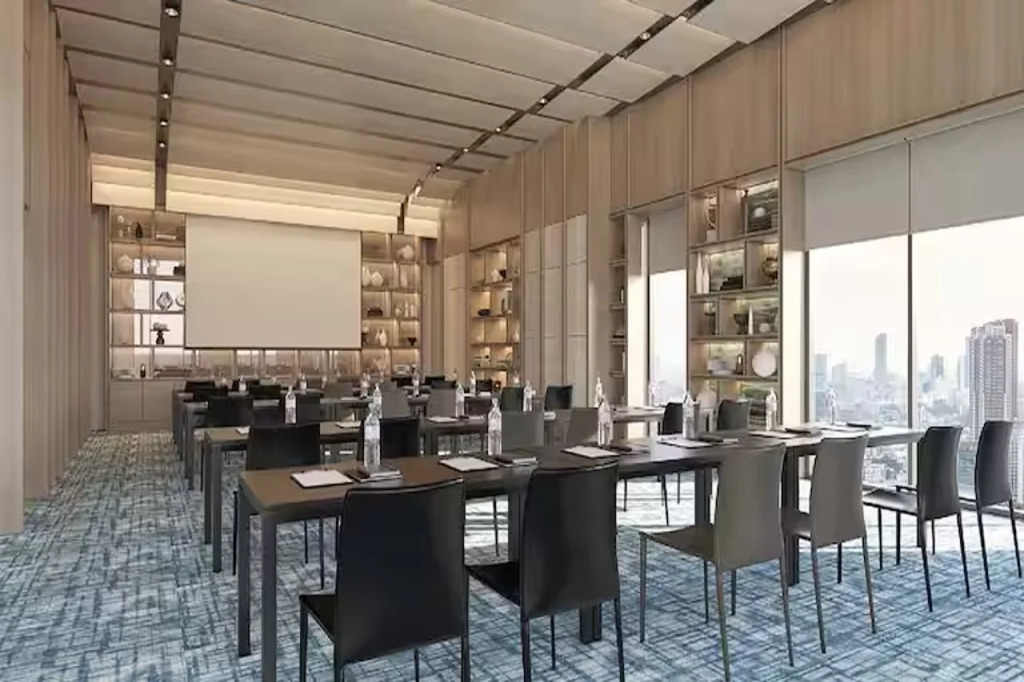 Hilton Garden Inn Bangkok Riverside