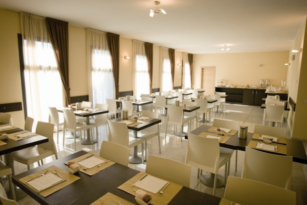 HOTEL DON CAMILLO