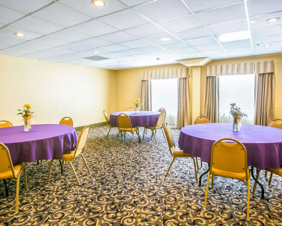 Sleep Inn & Suites Gonzales near Palmetto State Park