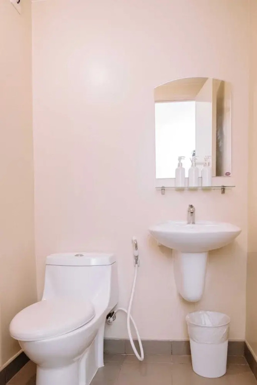 The Sleek Chic Hideaway