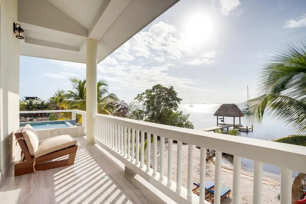 Island Time Gecko - Private Island Beachfront Villa 1 Min From Village