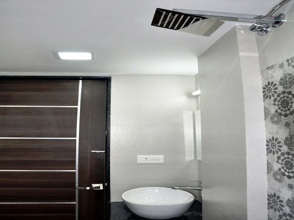 OYO 9533 Hotel Milind Villa