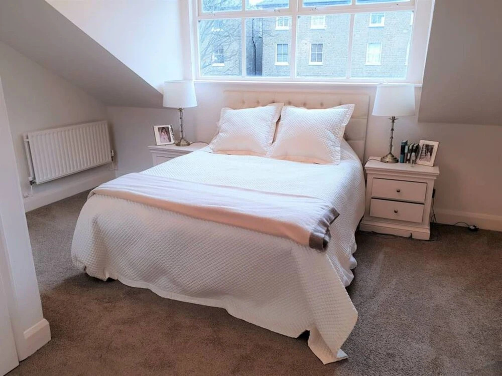 2 Bedroom Mews House in Maida Vale