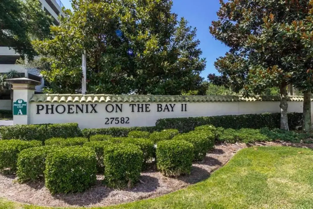 Phoenix on the Bay 2213 - Large Pet Friendly Condo-Inquire for Boat Slip