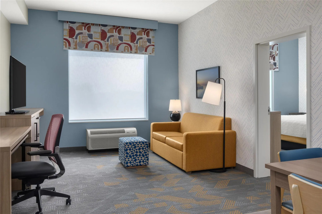 Home2 Suites By Hilton Woodstock On