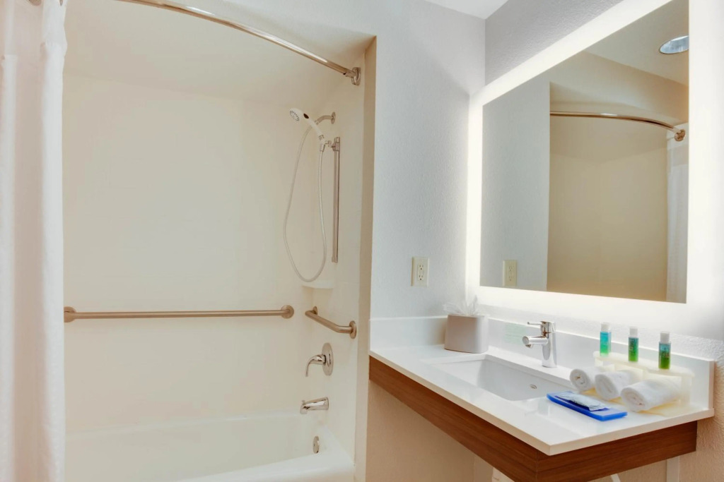 Staybridge Suites Orlando South by IHG