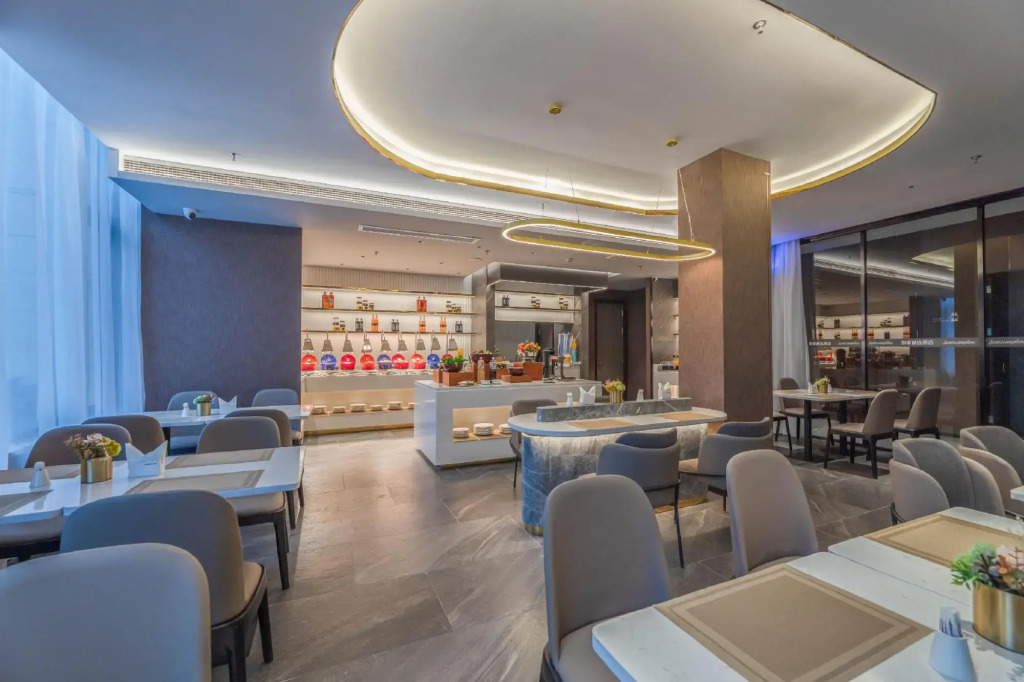 Homeinn Plus Hotels(North Square of Tianyi Pavilion Railway Station, Ningbo)