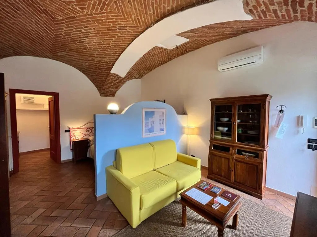 Le Serre Suites & Apartments
