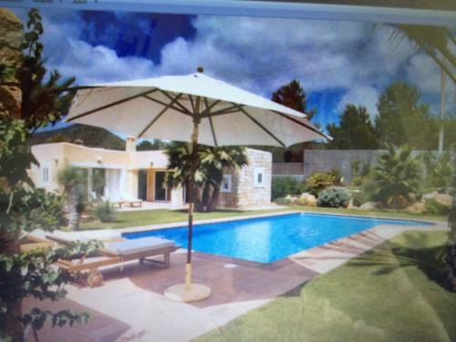 Luxury Villa en Km 5