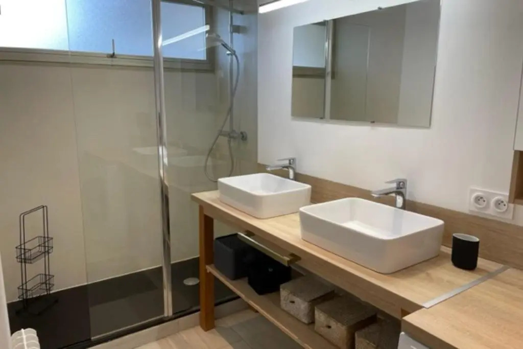 Superb 3 rooms with pool and tennis