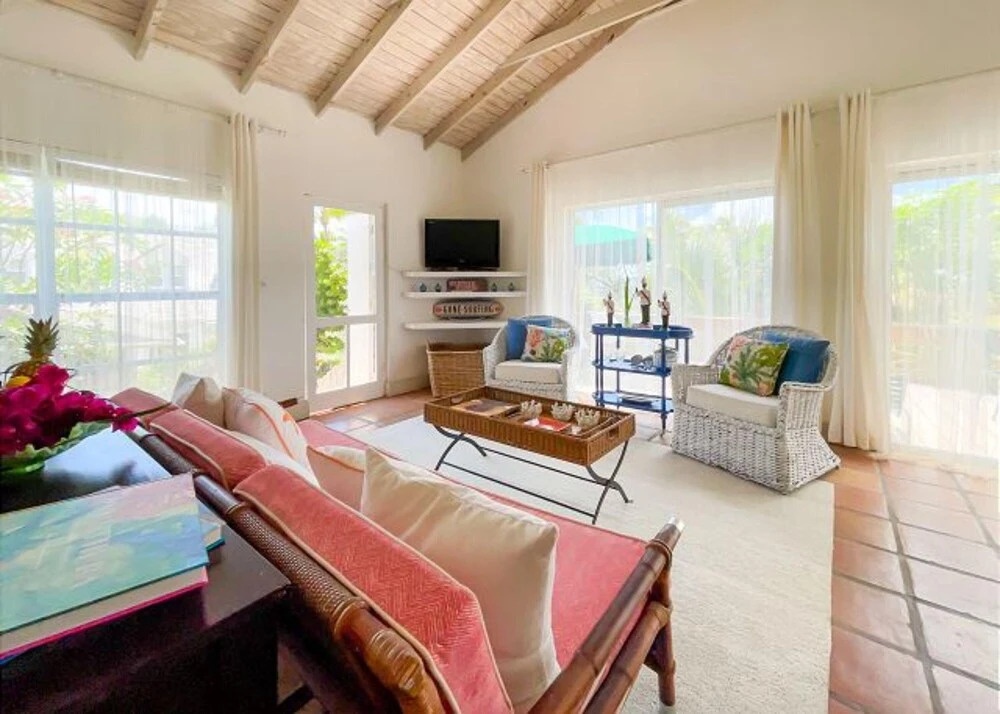 Folly & Guest House by Eleuthera Vacation Rentals