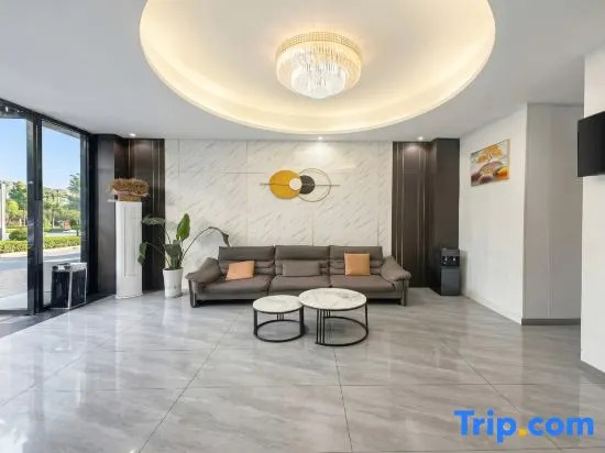 In the Mood for Love Business Hotel (Shuangliu Airport Sichuan University)