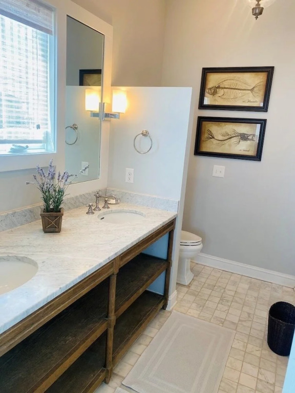 Holden Point - 5 Br Home