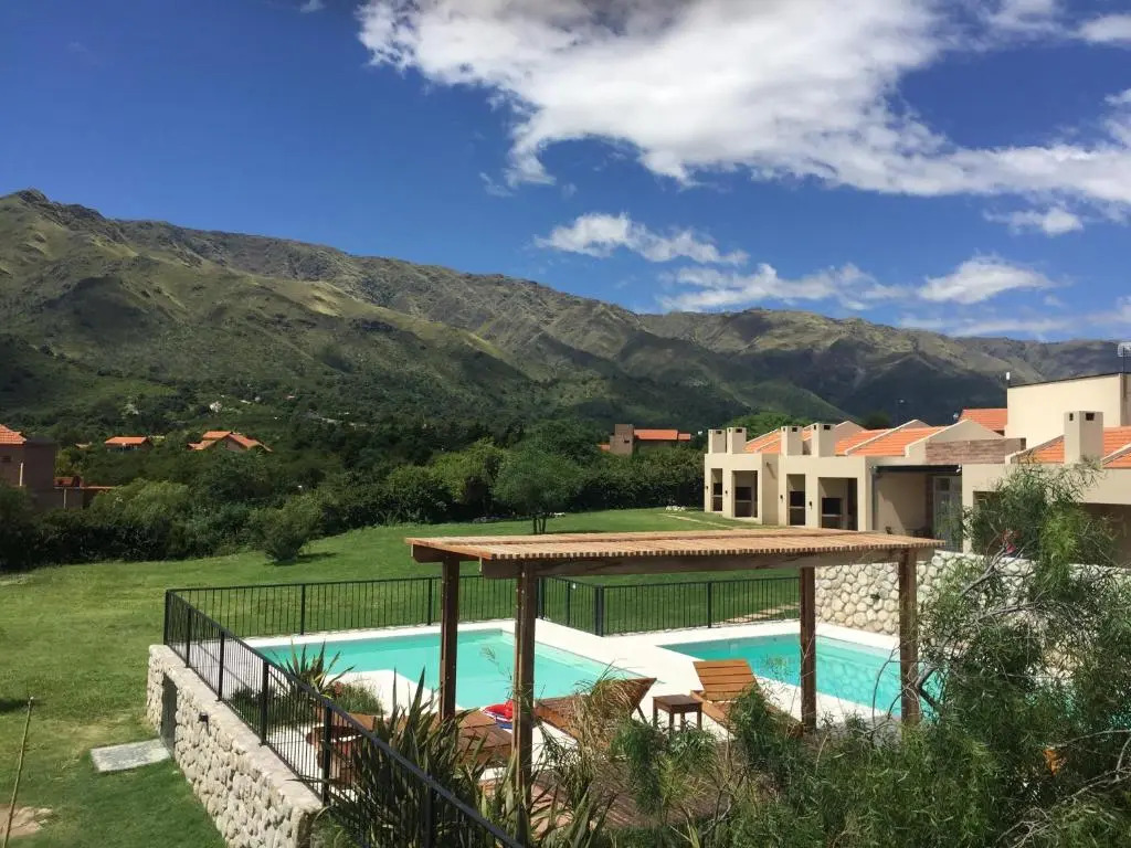 Parque Los Nogales Apart Hotel