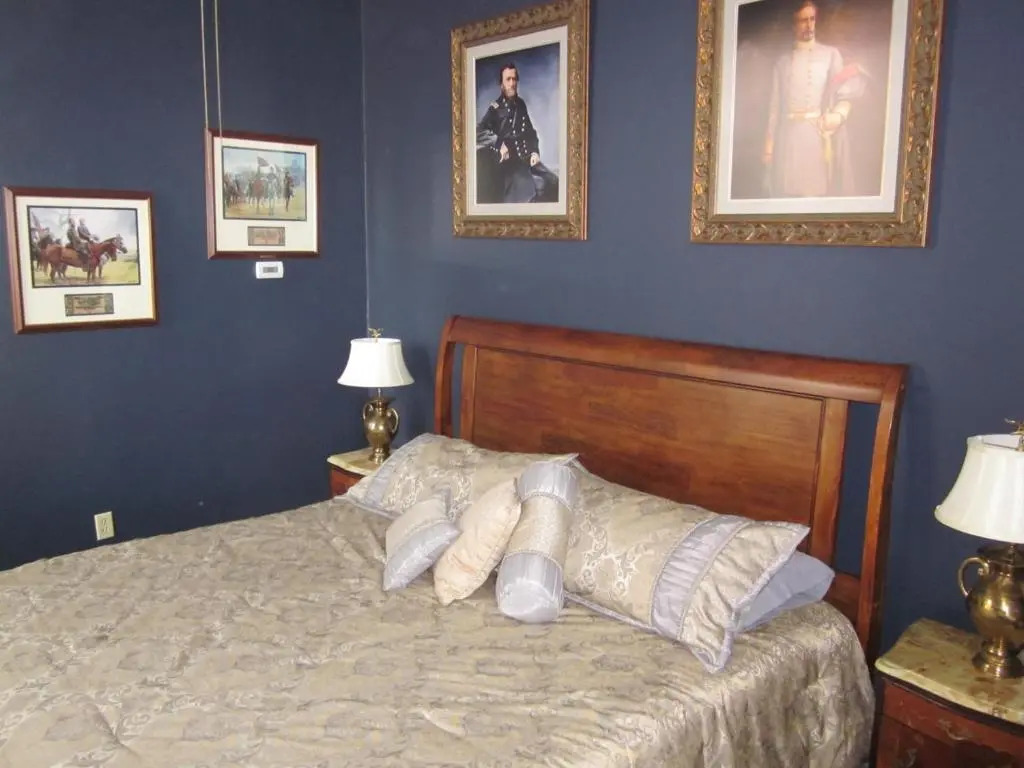 Baer House Inn