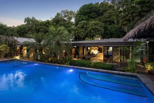 Trinity Beach Palace Luxury Estate by Belle Escapes