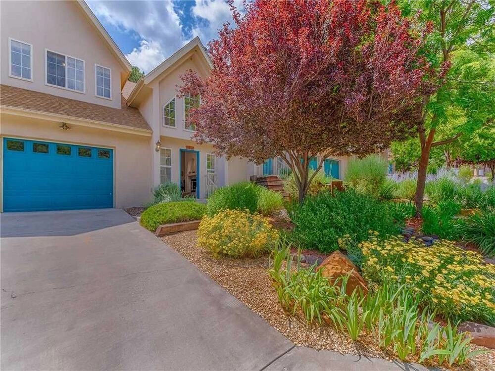Ruidoso Retreat - Three Bedroom Home