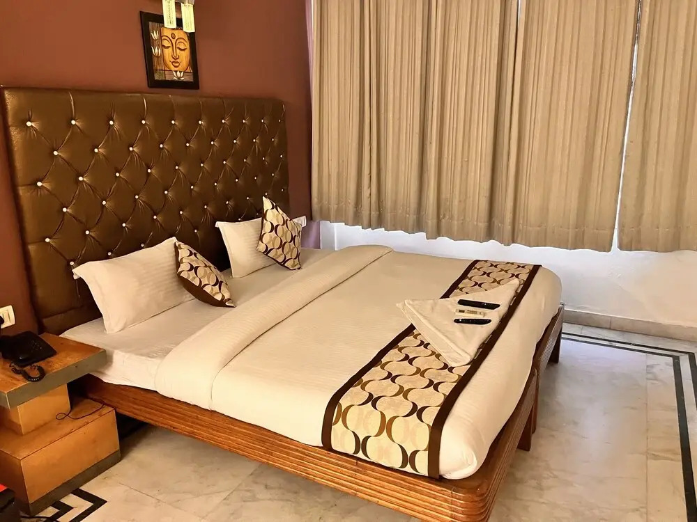 Hotel Gracious - Civil Line