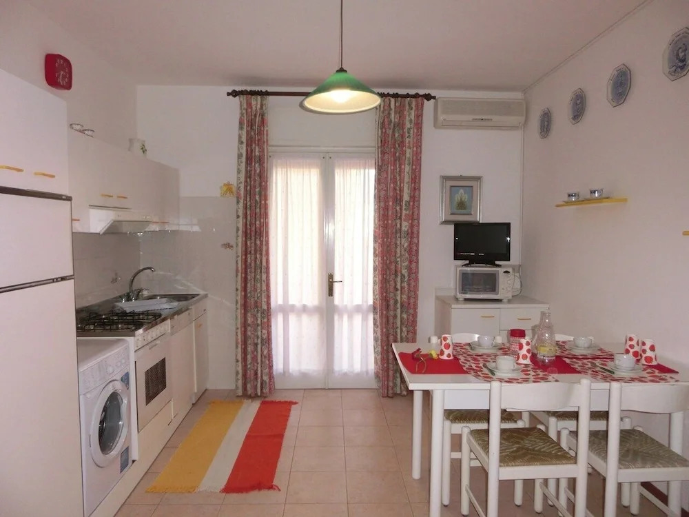 Lovely Flat Just 150mt From the Beach