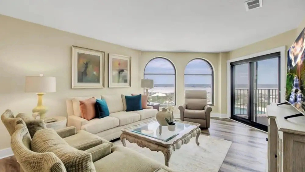 117 Seascape by Avantstay Oceanfront Breathtaking Views Communal Swimming Pool