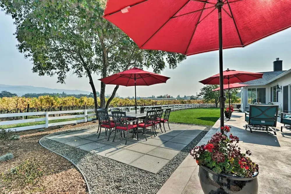 Beautiful Sonoma House w/ Patio & Vineyard Views!