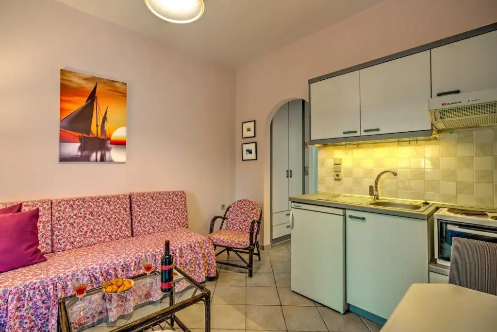 Cozy Apartment Heraklion Creta-2