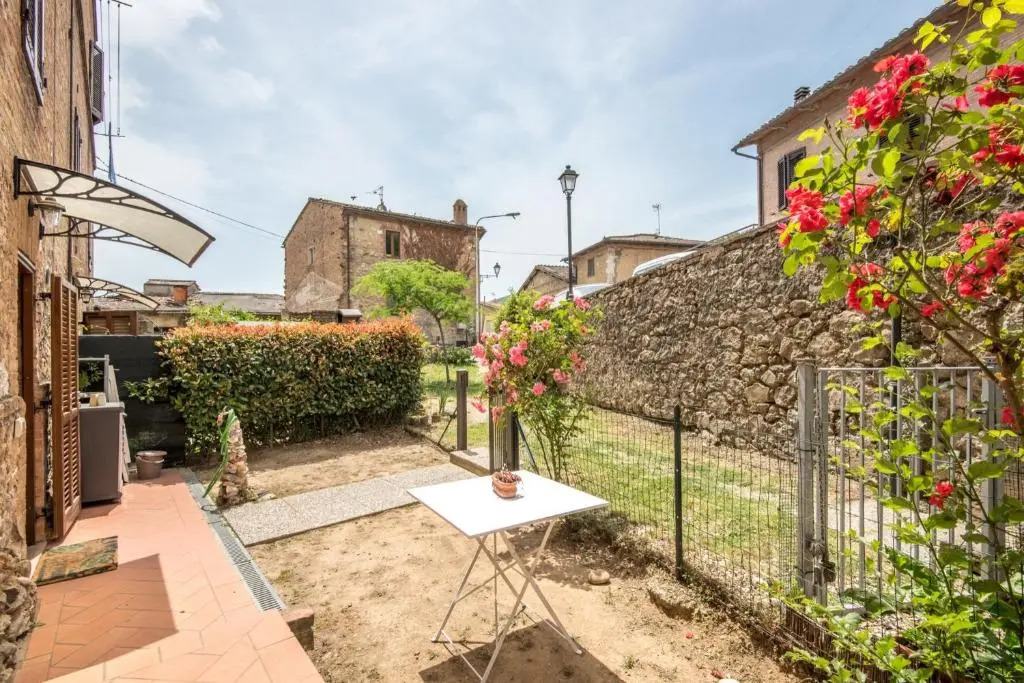 Borgo Rosia 85