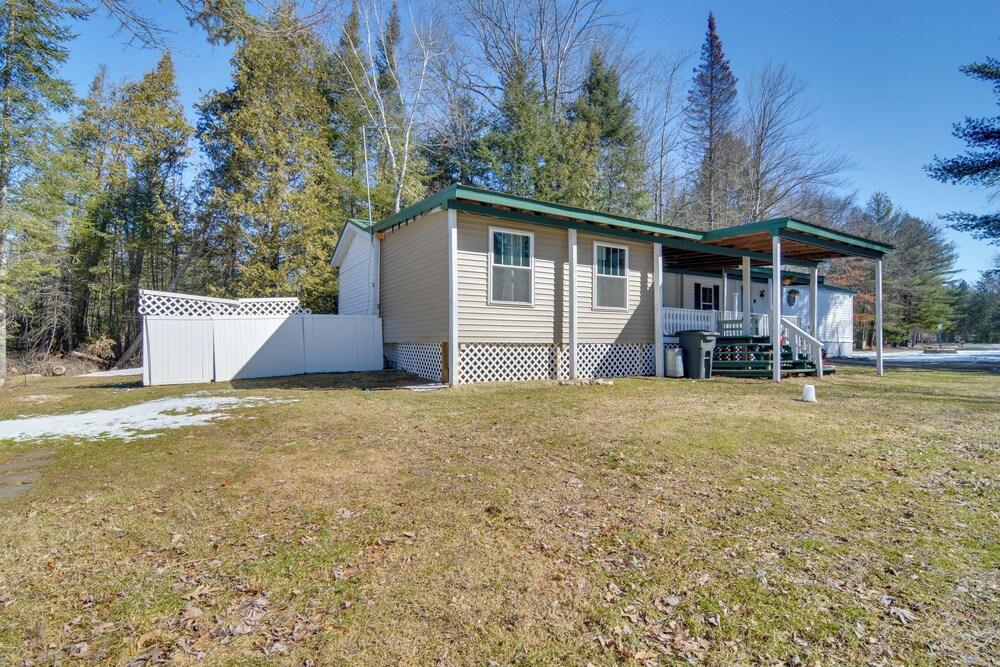Houghton Lake Area Home w/ Fire Pit & Yard!