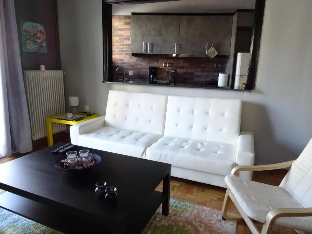Dp Zografou Appartment