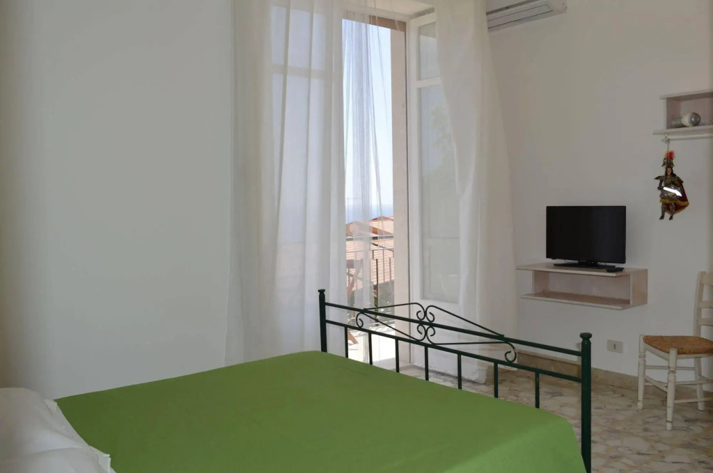 B&B I Faraglioni Di Villa Jole