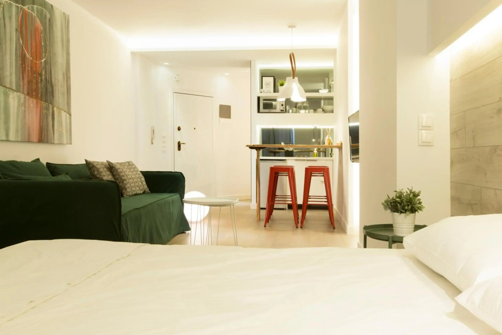 High-End Luxury Apartment