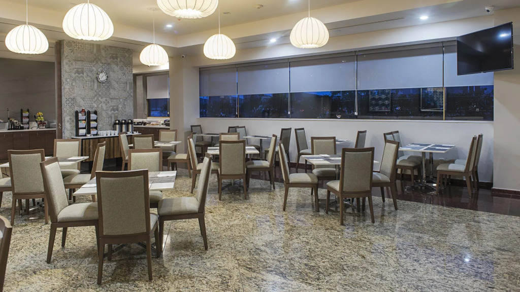 Holiday Inn Express Mexico - Toreo by IHG