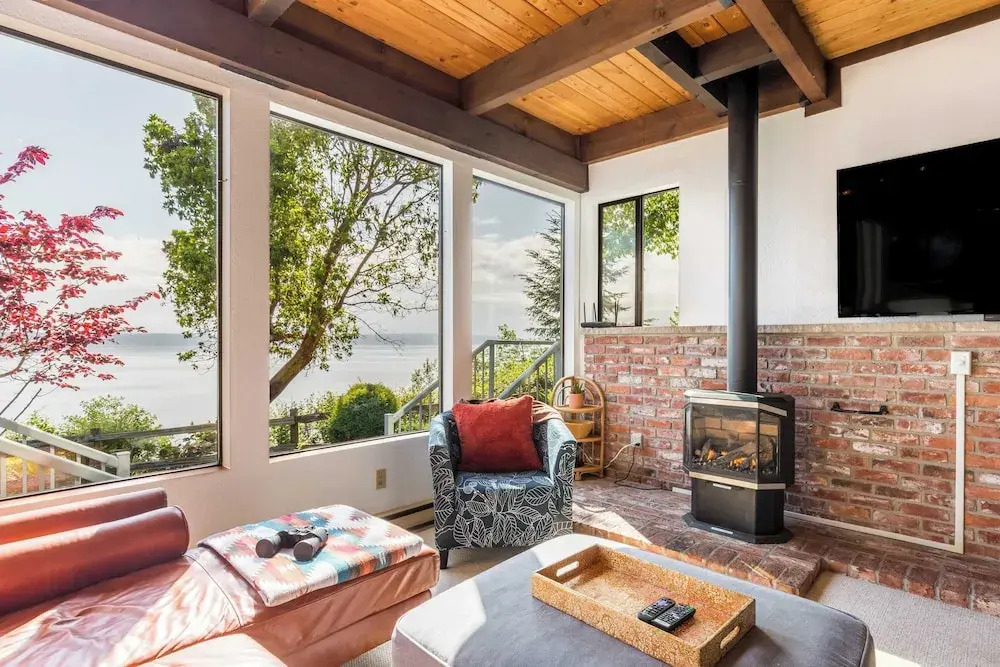 Whidbey Island Waterfront Home With Hot Tub & Sunset Views Saratoga Vista by Avantstay