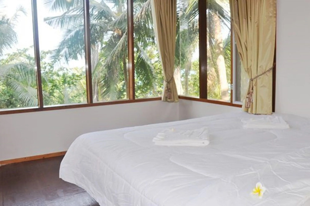 AmaresA Resort & Skybar
