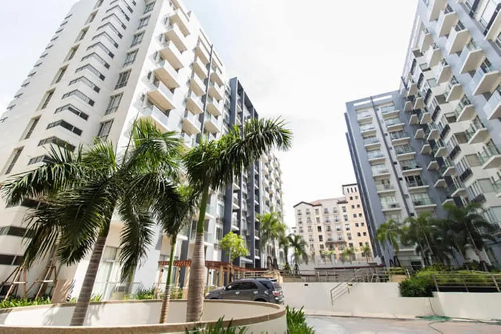 two palm tree villas condotel by kath