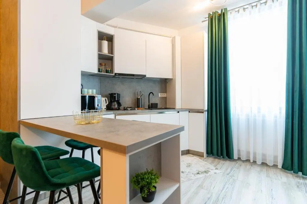 AZIMUTH Hotel by Building Stefan - Hotel Building Stefan Resort I Sud