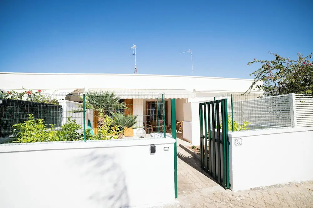 Villetta Tesea In Residence Near The Sea