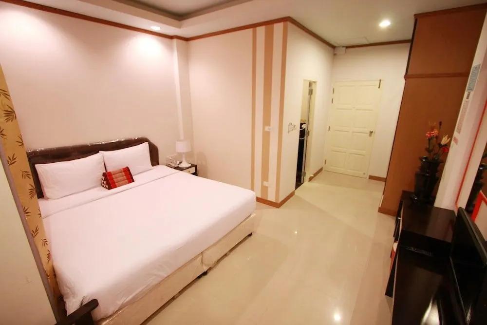 B.M. Grand Hotel