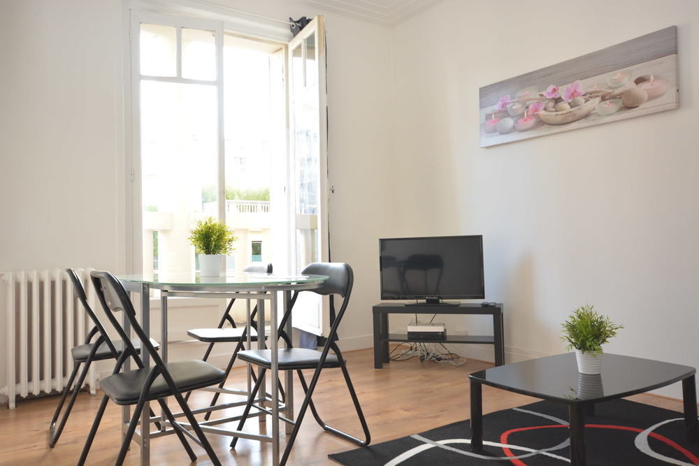Residence Paris Maillot