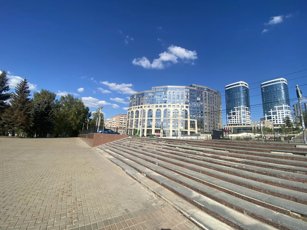 Четыре угла на Максима Горького 150