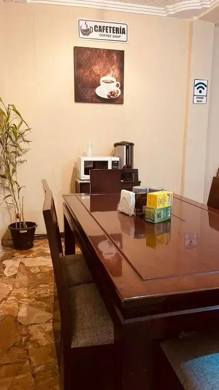 Alojamientos Hostal Rest House