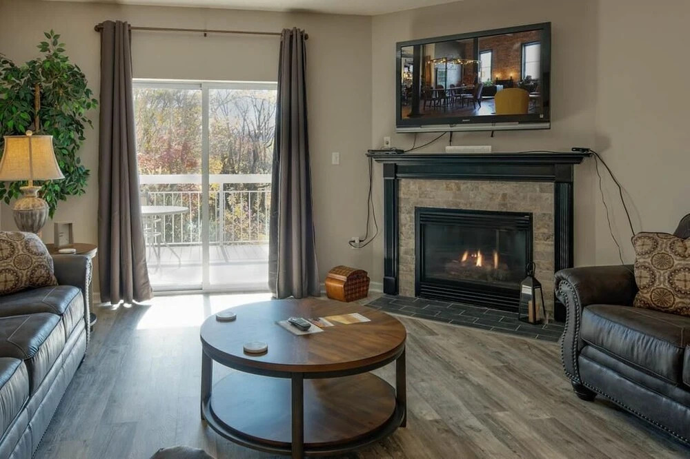 Whispering Pines 333